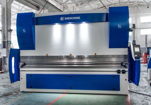 250Ton 4000mm CNC electro-hydraulic press brake machine