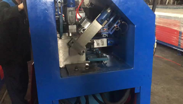 Automatic Single Wires Angle Steel Cnc Hole Hydraulic Punching And Shearing Mach...