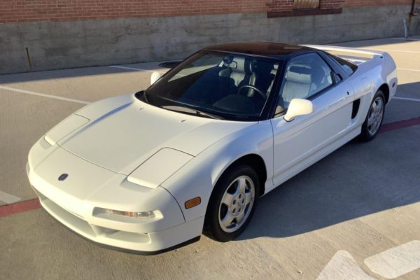 BaT Auction: 3,500-Mile 1993 Acura NSX 5-Speed