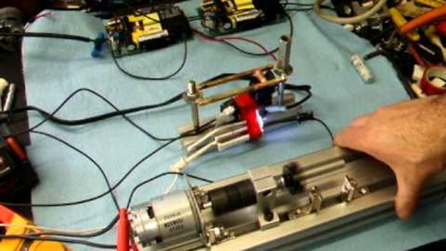 Build a Mini-Metal Lathe from Broken Power Tools