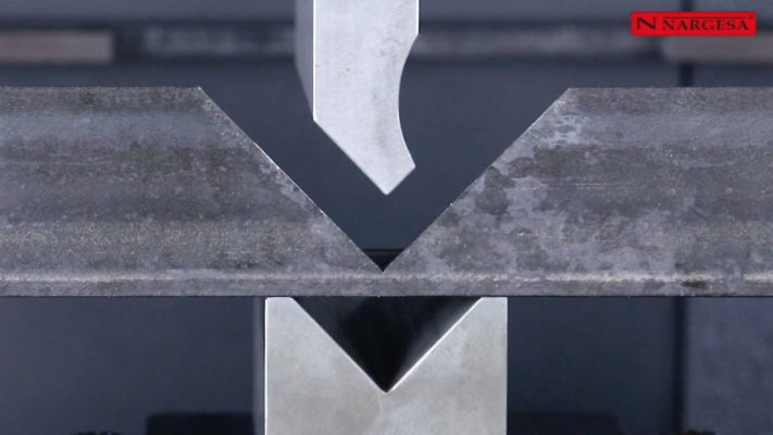 HOW TO MAKE SEVERAL PARTS WITH THE HYDRAULIC PRESS MACHINE NARGESA MX700