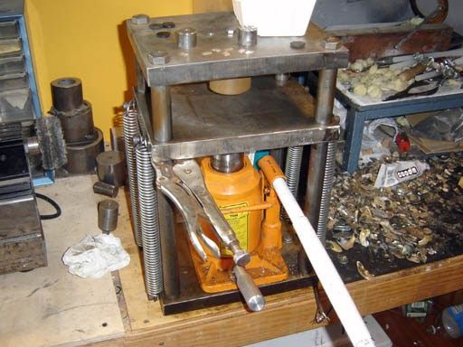 Hydraulic Die Forming