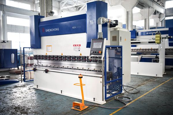 Servo Electrical CNC Press Brake Machine