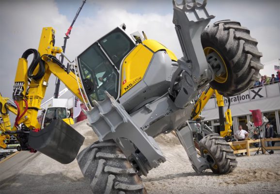 Spider-Inspired Menzi Muck M545x Might be the World's Craziest Excavator