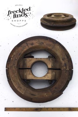 Wooden Split Pulley // Antique Primitive