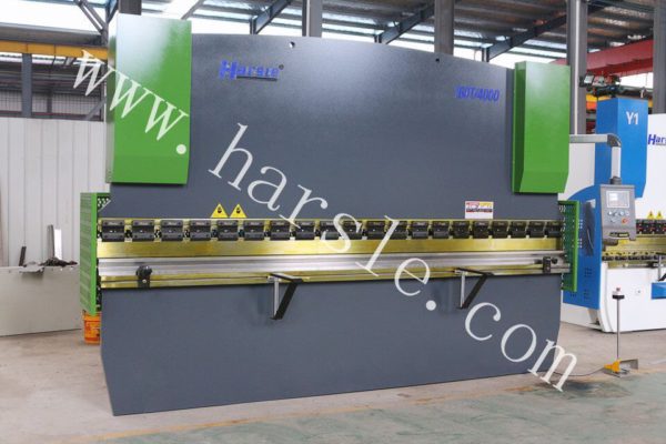 hydraulic press brake machine 160T/4000 export to Thailand  Nanjing Harsle Machi...