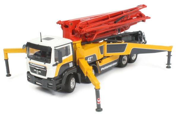 Putzmeister M42-5 Concrete Pump